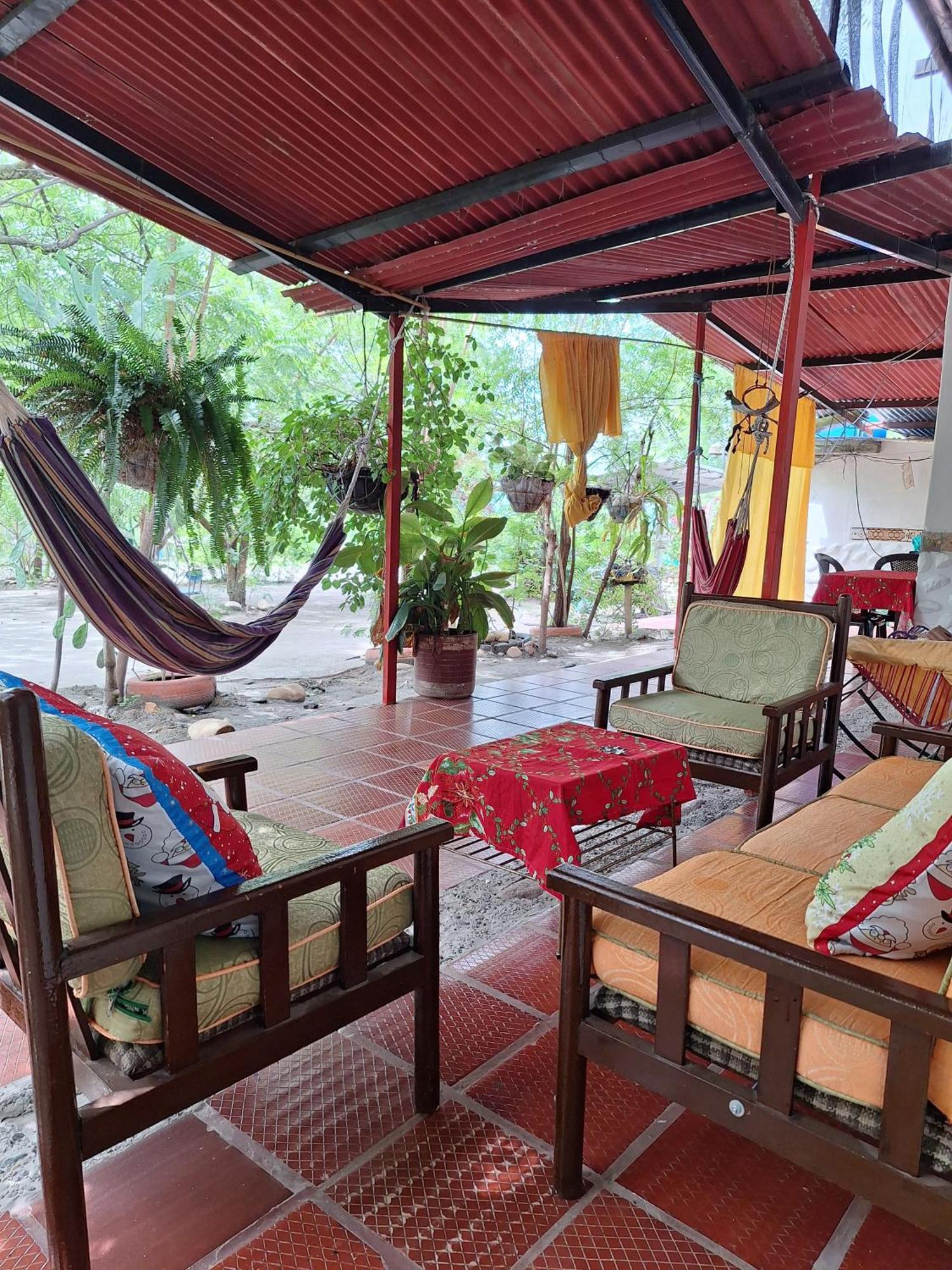 Alojamiento Casa De Campo Los Cactus Villavieja Eksteriør bilde