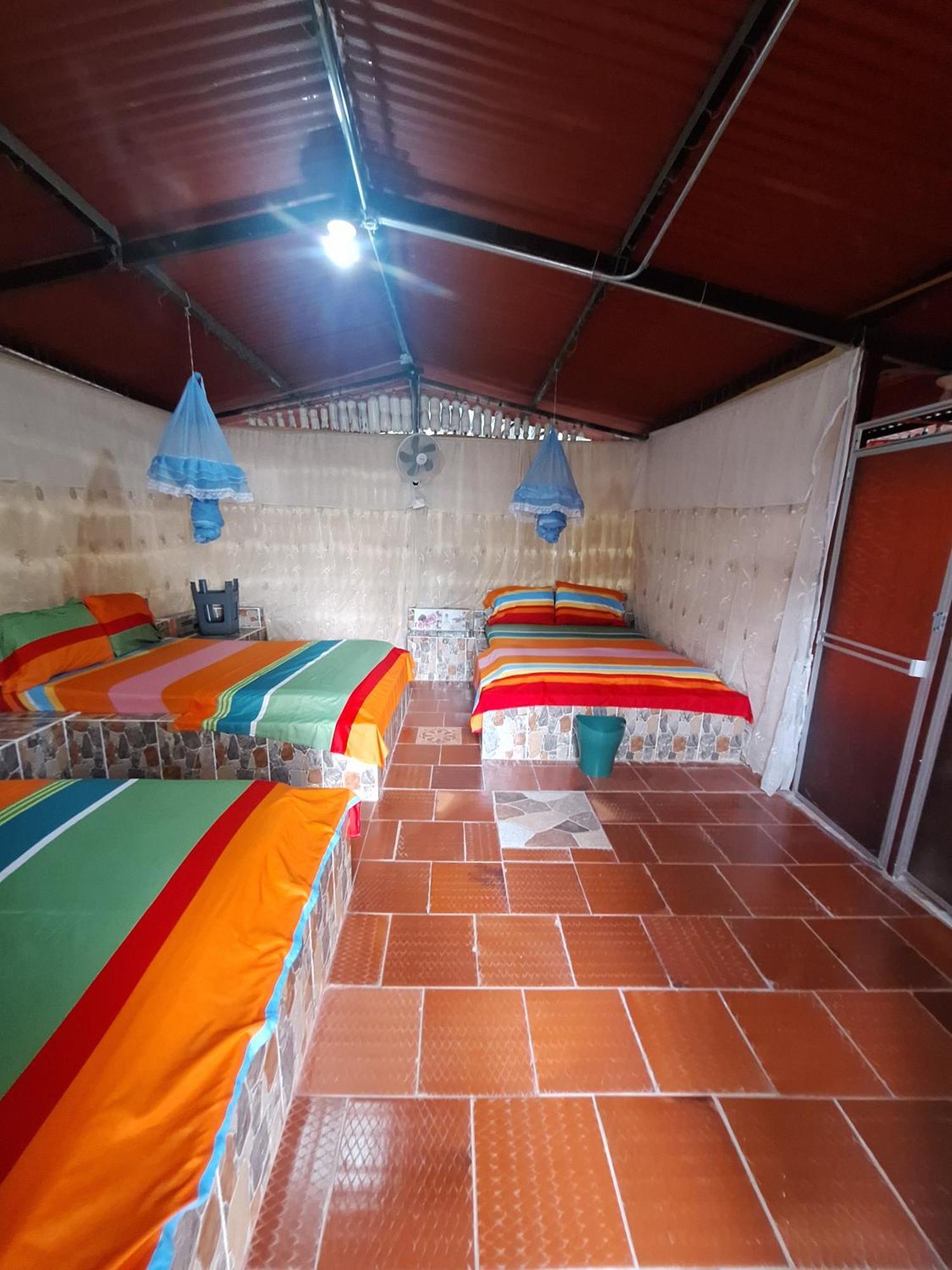 Alojamiento Casa De Campo Los Cactus Villavieja Eksteriør bilde