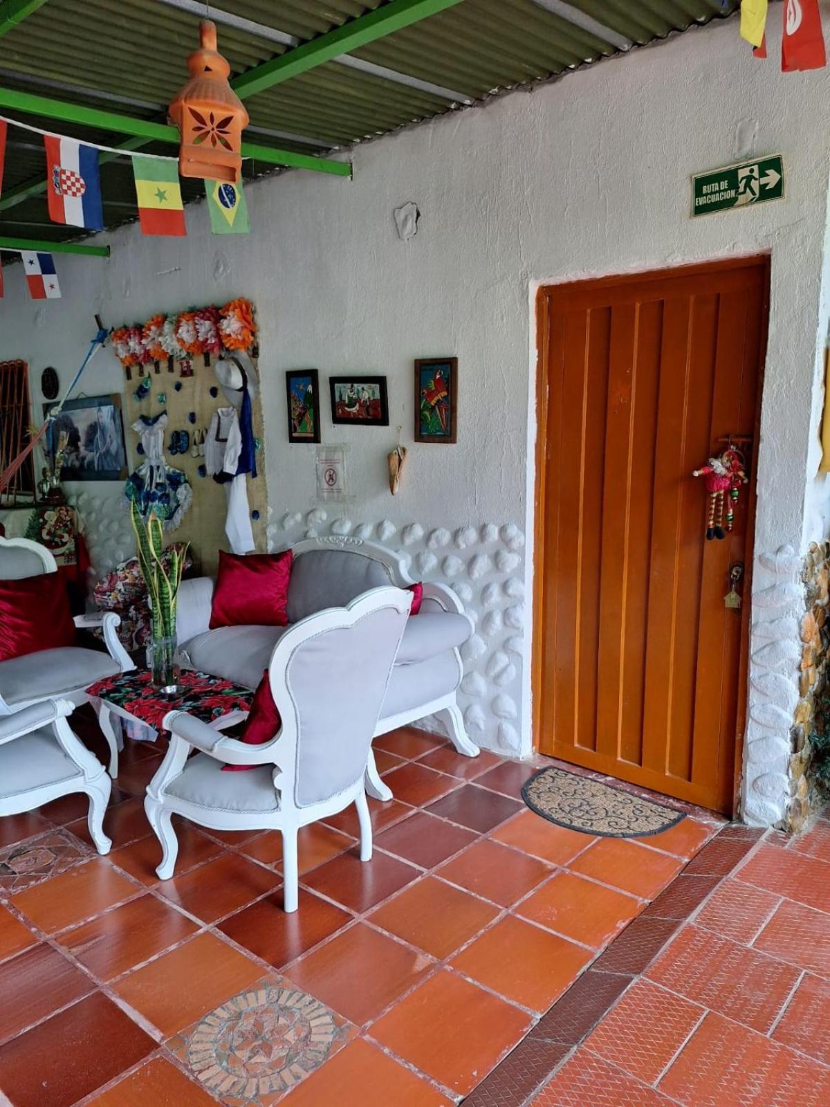 Alojamiento Casa De Campo Los Cactus Villavieja Eksteriør bilde